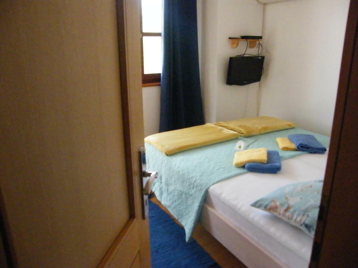 Apartment Mamut Premantura Luaran gambar